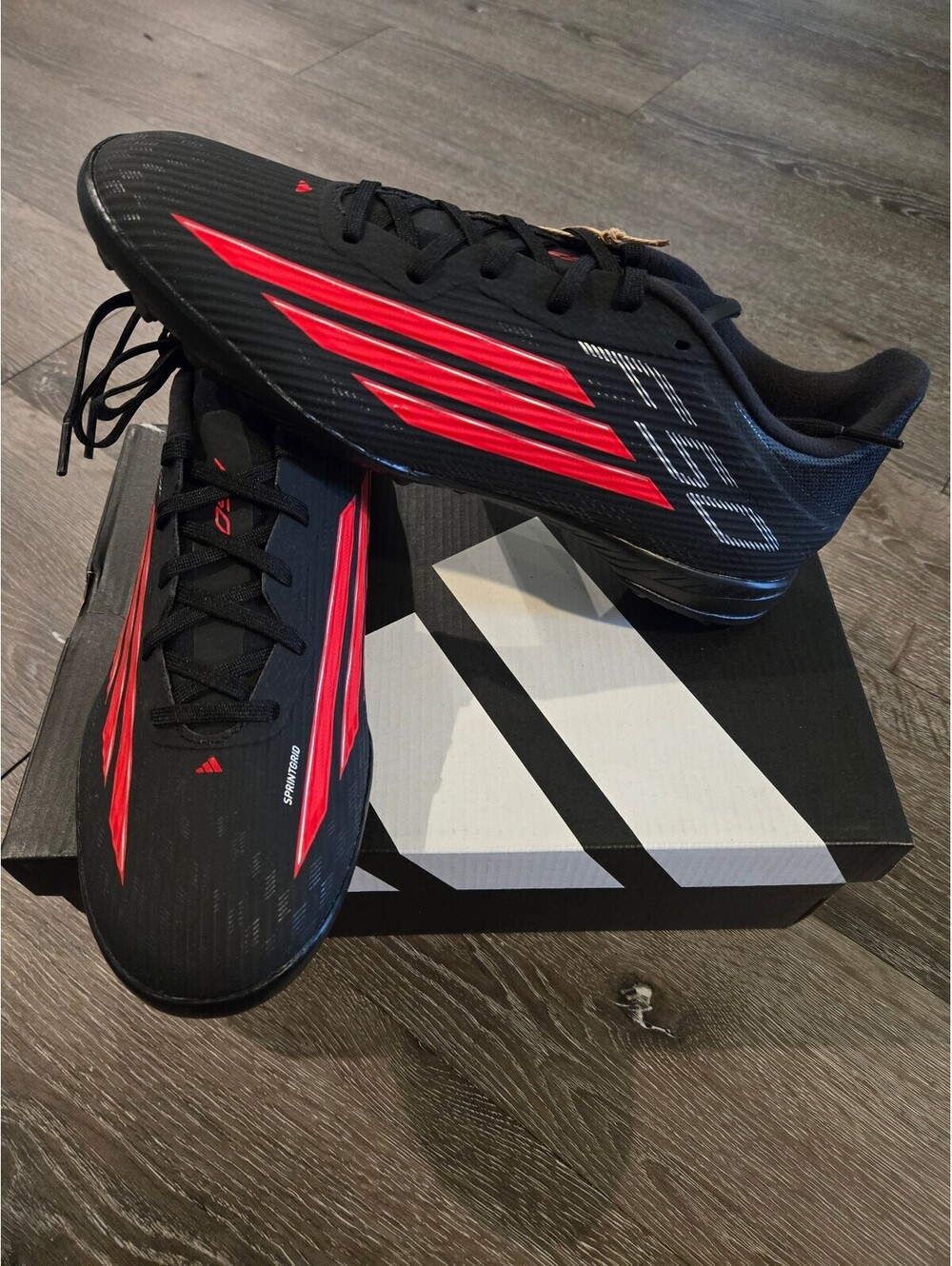 adidas F50 League TF JR8977 Mens 9 Womens 10 Black Red Turf Shoes New Box